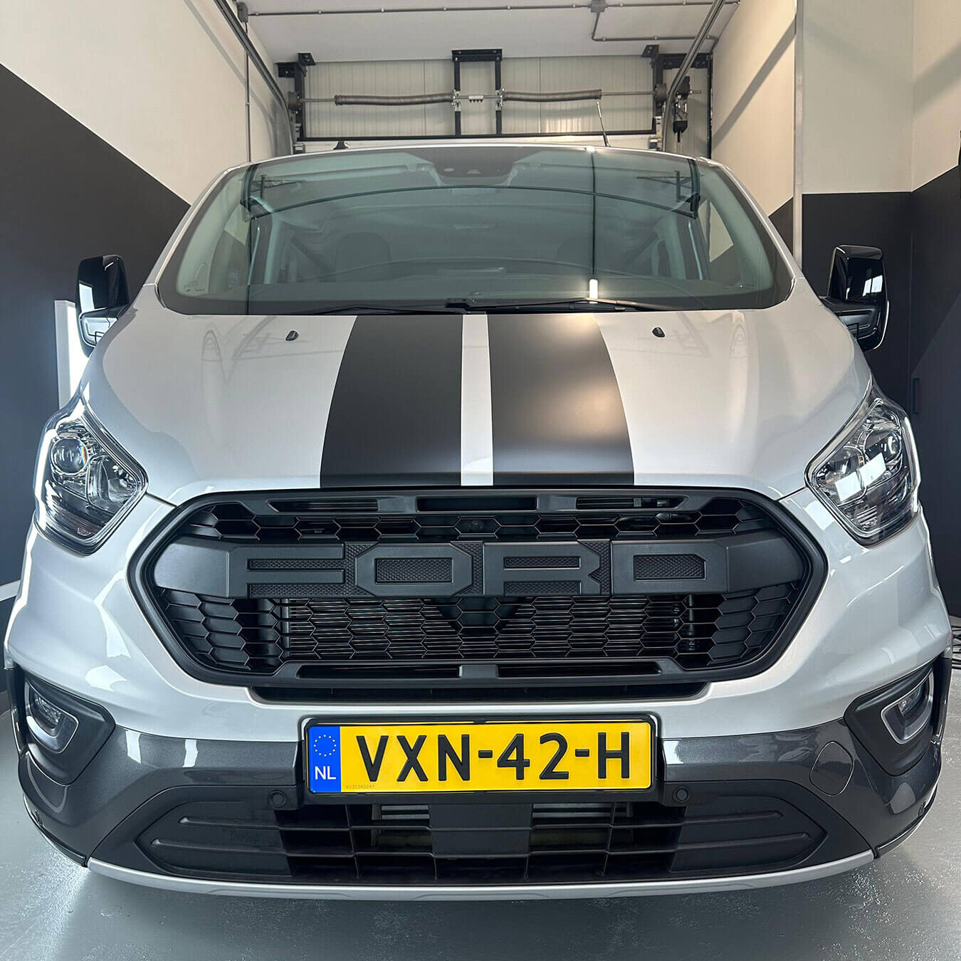 Bedrijfsauto-bus-Auto-wrappen-car-wrapping-hoofddorp-the-lab-nederland
