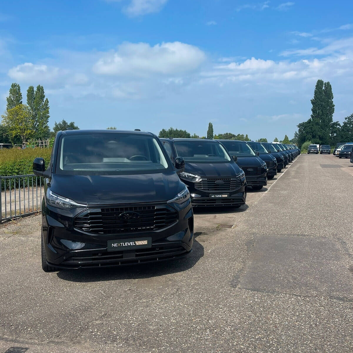 Next-level-vans-B2B-Car-Detailing-Zakelijke-oplossingen-voor-wagenparken-Hoofddorp-The-Lab-Nederland-